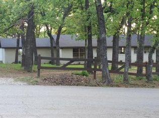 7770 Rendon Oaks Dr, Burleson, TX 76028