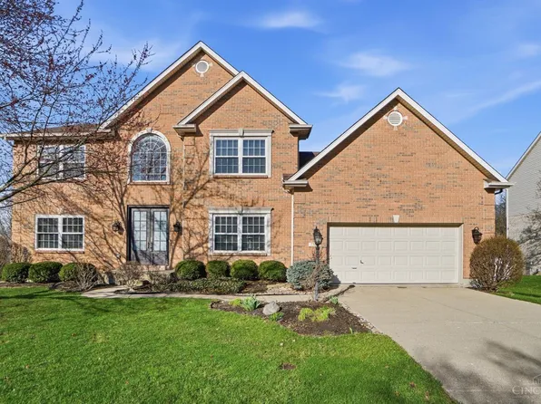 7527 Providence Woods Ct, West Chester, OH 45069