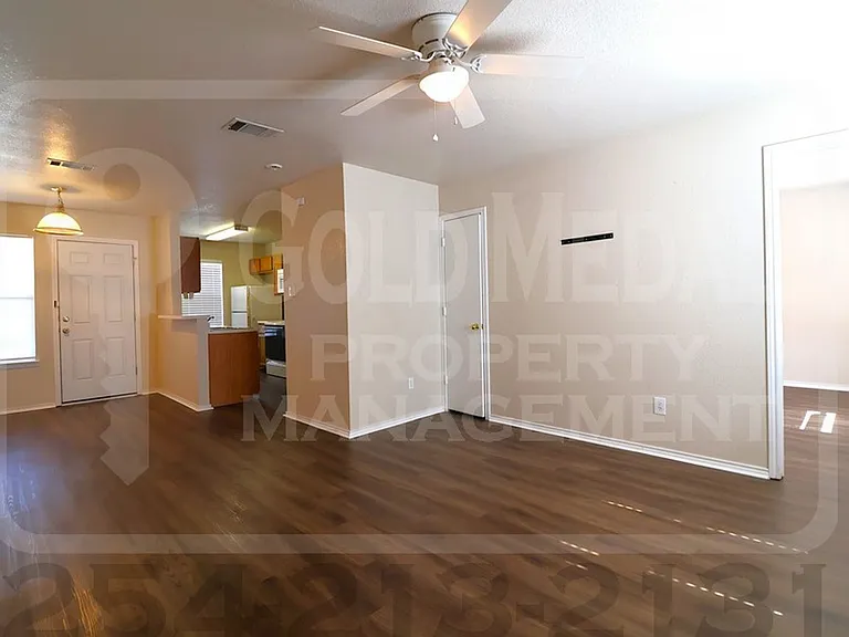 1708 Spring Rose Cir — Photo 2