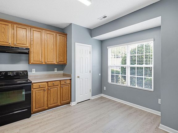 3rd image of 3402 Sosa Rd