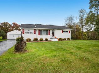 1417 Old Princeton Rd, New Castle, PA 16101