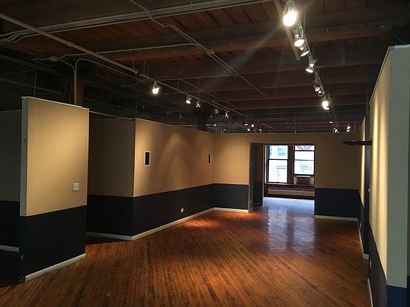4th image of 714 S Dearborn St