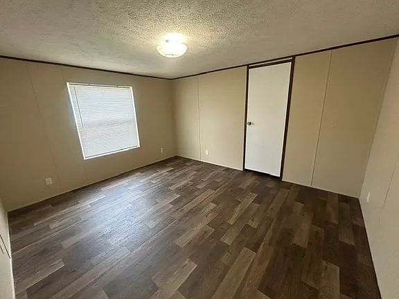 4th image of 122 Northfork Dr #122N