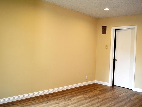 5th image of 11258 Tiara St APT 2