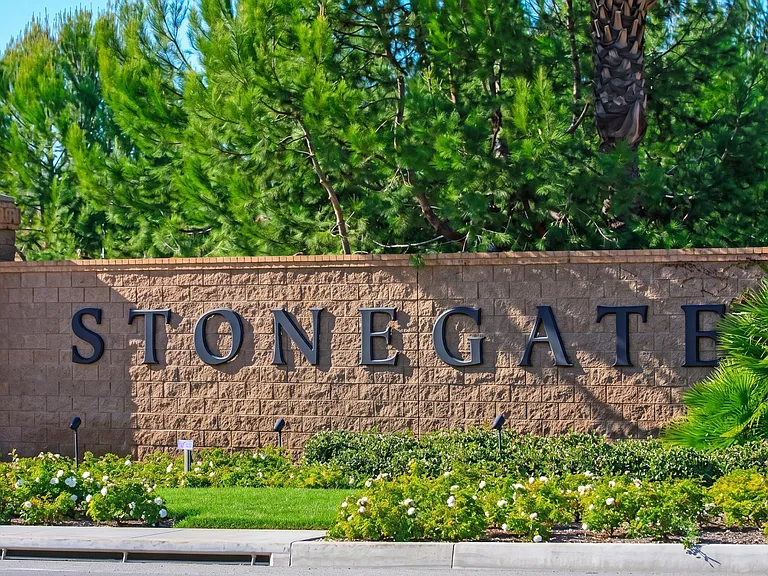 Stonegate Village in North Irvine
