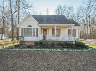 7813 Edwin Ln, South Chesterfield, VA 23803