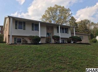 43 Eisenhower Blvd, Duncannon, PA 17020