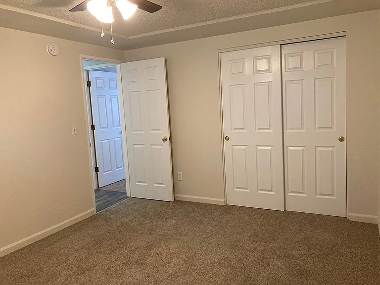 3804 S Cascade St — Photo 12