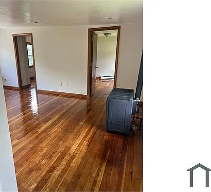 21 Clarke St #2 — Photo 16