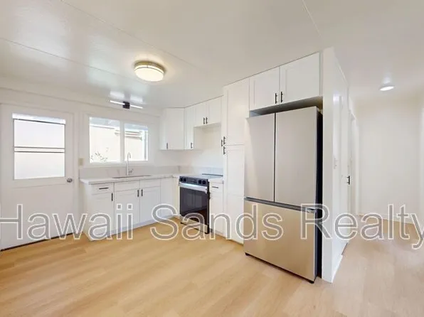 2128 Gertz Ln, Honolulu, HI