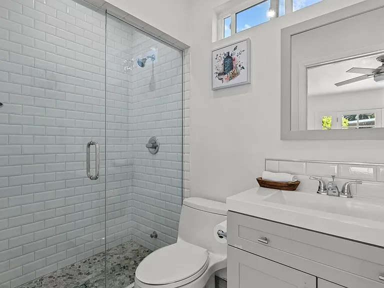 4814 Lemona Ave #1A — Photo 6
