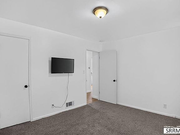 5th image of 432 Franklin Ave