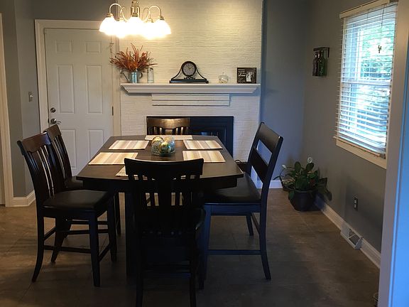 3rd image of 2206 Heather Hills Dr