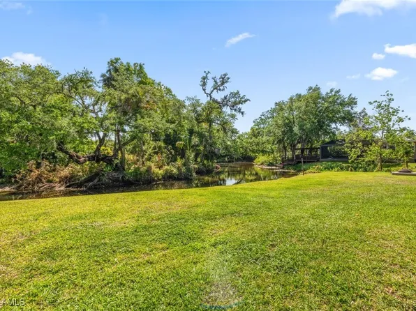 4841 Shady River Ln, Fort Myers, FL 33905