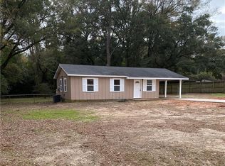 4135 Jamett Cir, Eight Mile, AL 36613