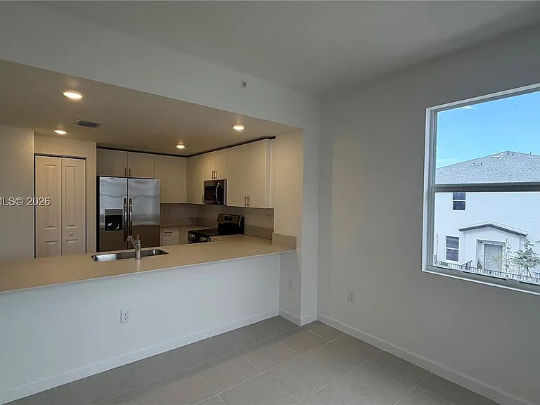 15601 SW 280th #1 — Photo 1