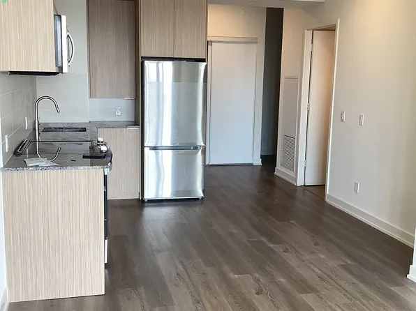 10 Deerlick Ct, Toronto, ON