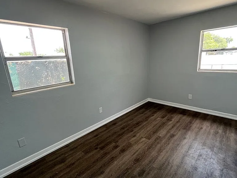 1020 Pisgah Pl — Photo 3