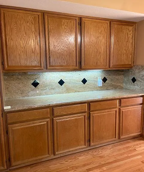 335 Live Oak Dr — Photo 16