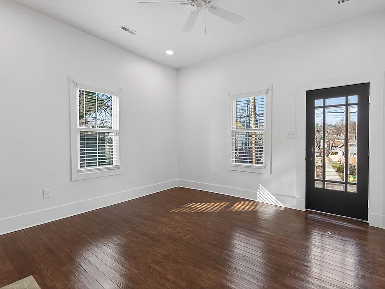 400 Cansler Ave — Photo 4