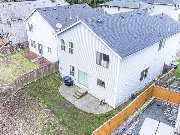 4th image of 10311 194th Ave E