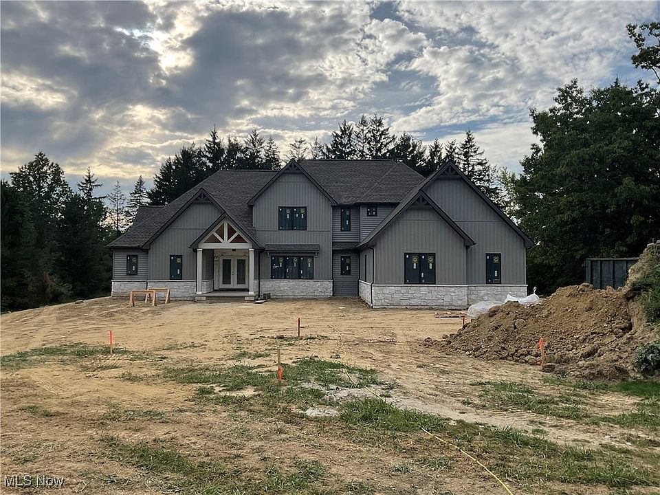 2nd image of 4720 Brainard Rd