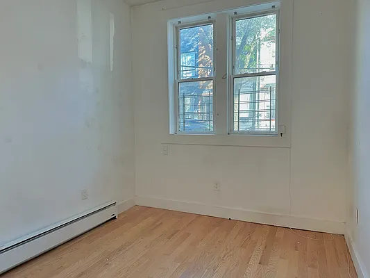 Rented by MySpaceNYC | media 16