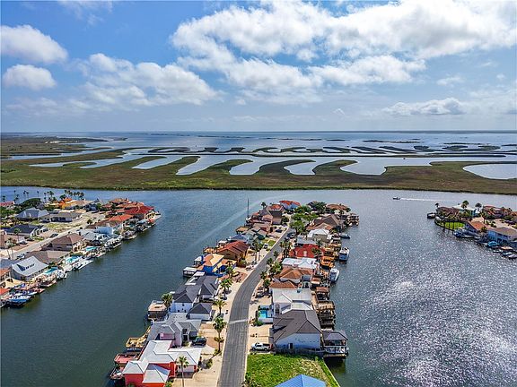 3rd image of 13729 Cayo Cantiles St