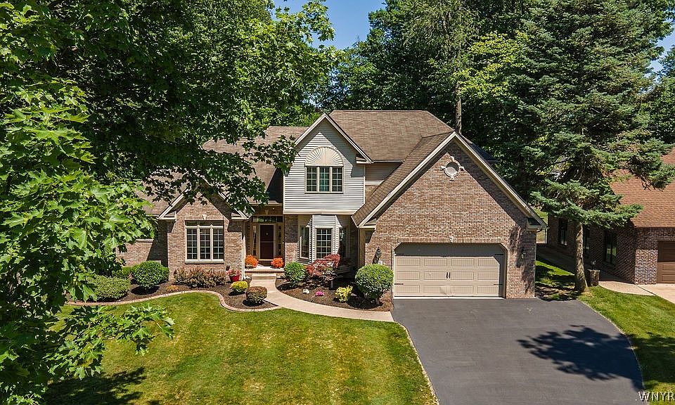 1st image of 93 Brandywine Dr