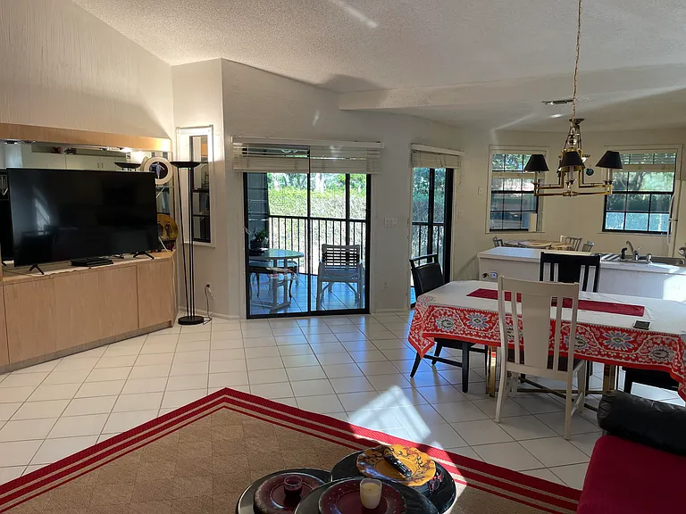 6650 Montego Bay Blvd #F — Photo 12