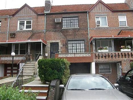 1st image of 706 E 38th St