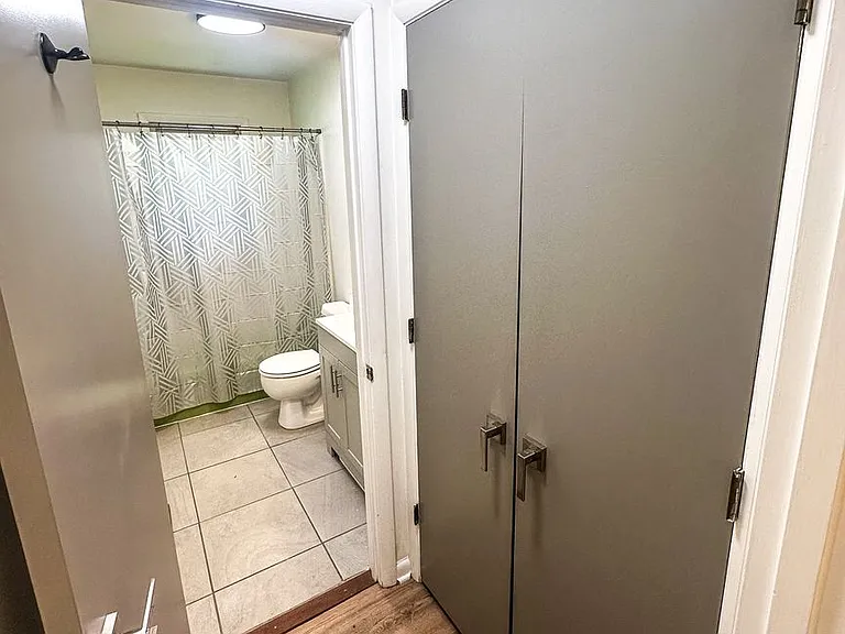 713 Tenikat St — Photo 30
