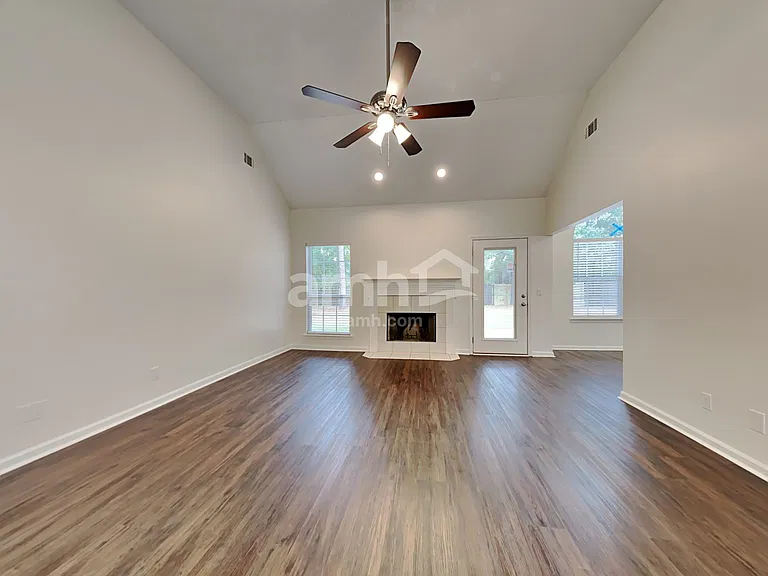 4 Coronado Ct — Photo 8