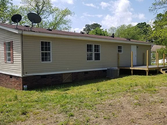 4th image of 209 Grubb St