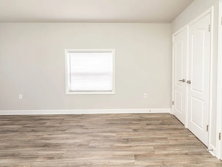 Cub Hill Apartments — Photo 14