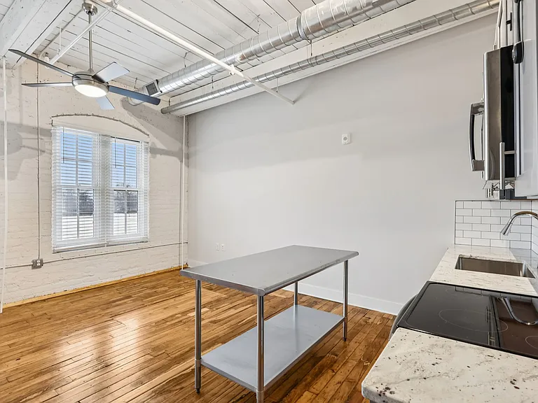 Piedmont Lofts — Photo 25