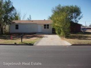 916 West St, Clovis, NM 88101