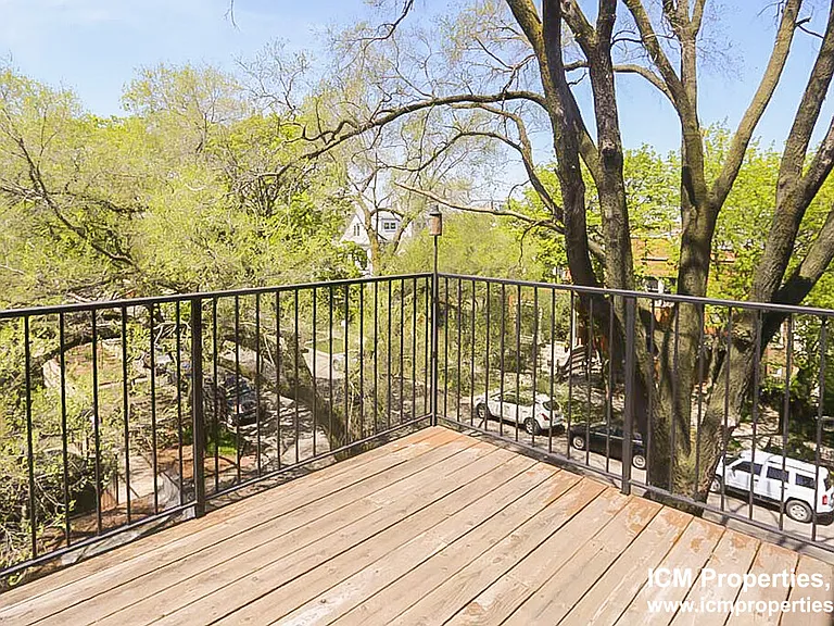 2942 N Racine Ave #3 — Photo 2
