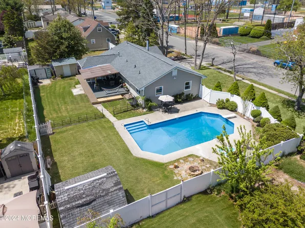2223 South Street, Toms River, NJ 08753
