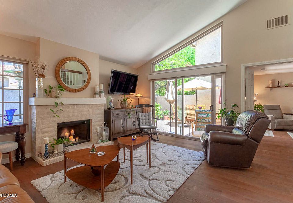 1st image of 428 Maidstone Ln
