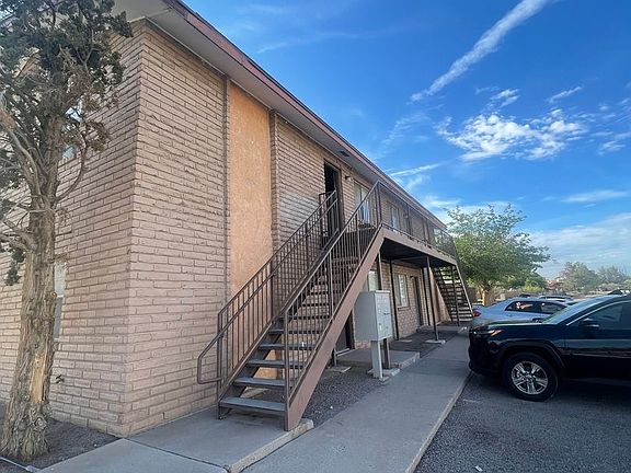 2nd image of 2205 College St APT 8