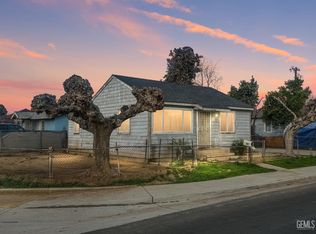 8200 Bonita Rd, Lamont, CA 93241