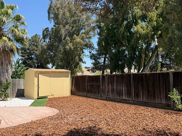 1510 Sierraville Ave — Photo 21