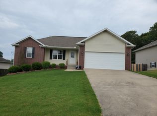 1918 Highgrove Rd, Harrison, AR 72601