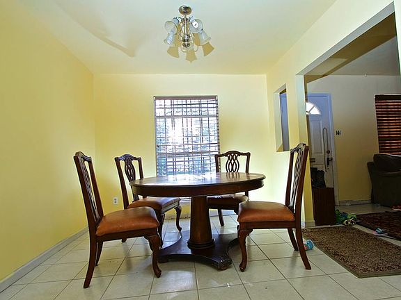 4th image of 6629 De Moss Dr