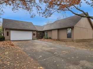 7046 E 78th Pl, Tulsa, OK 74133