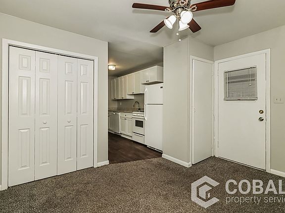 3rd image of 1992 Woodland Hills Ave NW APT 2