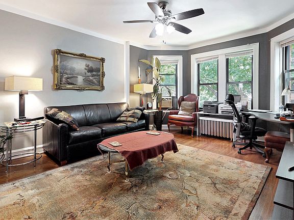 3rd image of 2607 W Hollywood Ave #2