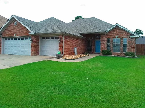 117 Sancerre Dr, Maumelle, AR 72113