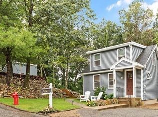 23 Vale Rd, Wakefield, MA 01880